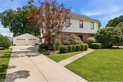 105 Ridgewood Drive, Boardman, OH 44512 - Photo 2