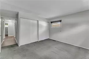6674 Newbury Ln, Loveland, OH 44130 - Photo 20
