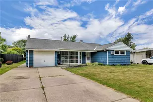 6674 Newbury Ln, Loveland, OH 44130 - Photo 2