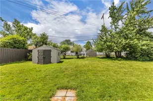 6674 Newbury Ln, Loveland, OH 44130 - Photo 24