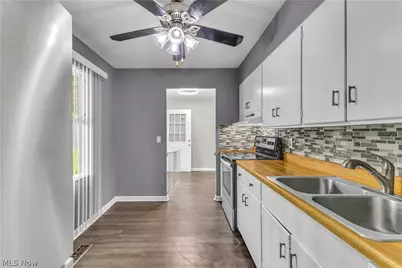6674 Newbury Lane, Loveland, OH 44130 - Photo 12