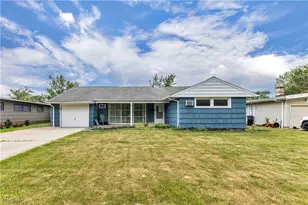 6674 Newbury Ln, Loveland, OH 44130 - Photo 1