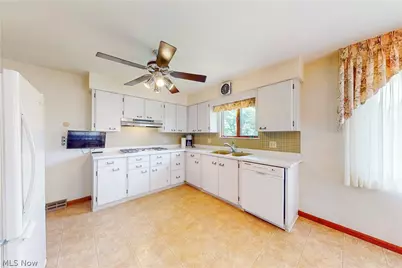 401 Linduff Avenue, Steubenville, OH 43952 - Photo 10