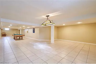 6318 Oak Point Estates, Lorain, OH 44053 - Photo 26