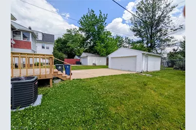 3270 Yorkshire Road, Cleveland Heights, OH 44118 - Photo 44
