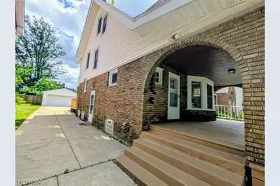 3270 Yorkshire Road, Cleveland Heights, OH 44118 - Photo 38