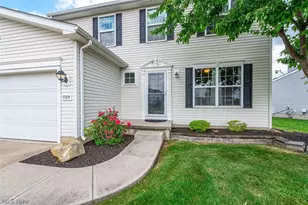 37529 Tail Feather Dr, North Ridgeville, OH 44039 - Photo 4