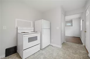 2806 Harmont Ave NE, Canton, OH 44705 - Photo 18