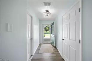 937 Ridgeview Dr, Huron, OH 44839 - Photo 2