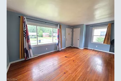 3205 Starlite Drive NW, Warren, OH 44485 - Photo 8