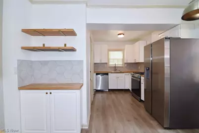 19000 Winslow Road, Huber Heights, OH 44122 - Photo 8
