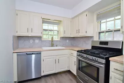 19000 Winslow Road, Huber Heights, OH 44122 - Photo 26