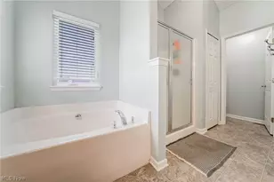 38327 Humphrey Cir, North Ridgeville, OH 44039 - Photo 26