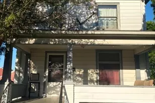 35 Bentley Ave, Hubbard, OH 44425 - Photo 2