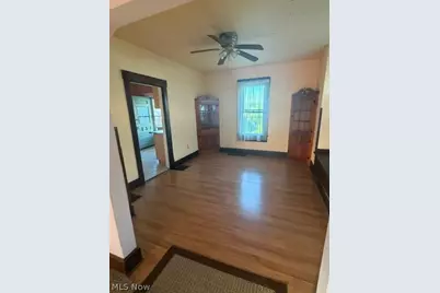 35 Bentley Avenue, Hubbard, OH 44425 - Photo 10