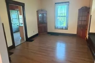 35 Bentley Ave, Hubbard, OH 44425 - Photo 10