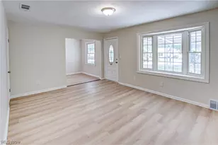861 Oak St, Elyria, OH 44035 - Photo 12