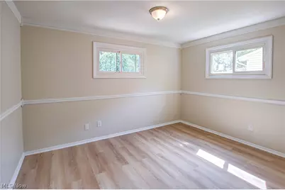 861 Oak Street, Elyria, OH 44035 - Photo 28