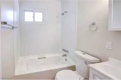 861 Oak Street, Elyria, OH 44035 - Photo 16