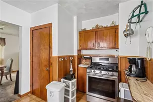861 5th Ave, Akron, OH 44306 - Photo 14