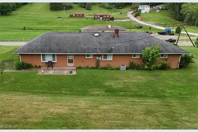 6291 Veterans Blvd, Chester, WV 26034 - Photo 4