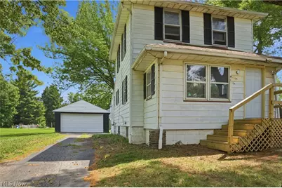 2453 Eddie Street, Youngstown, OH 44509 - Photo 2
