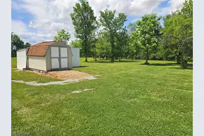 47341 Pitts Road, Wellington, OH 44090 - Photo 24