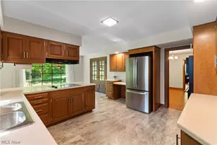 865 E Highland Ave, Wooster, OH 44691 - Photo 12