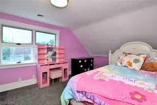 1031 E Wallings Rd, Grandview Heights, OH 44147 - Photo 30