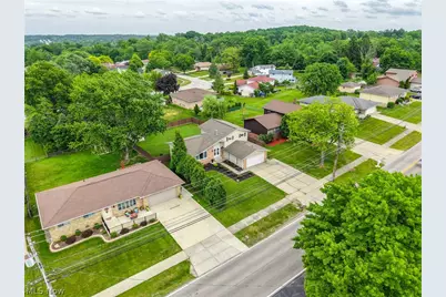 7739 Hoertz Road, Parma, OH 44134 - Photo 44
