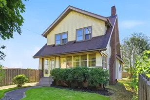 761 Glendora Ave, Akron, OH 44320 - Photo 2