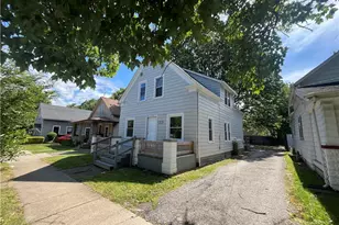 3421 W 60th St, Loveland, OH 44102 - Photo 2