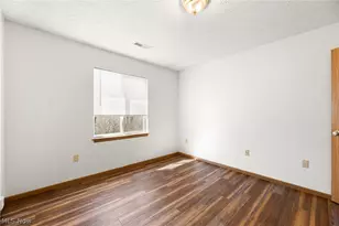 1898 Springfield Lake Blvd, Akron, OH 44312 - Photo 10