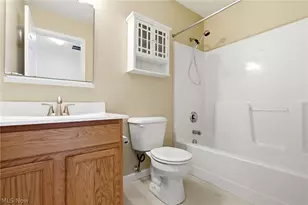 3178 Fenmore Ln, Aurora, OH 44202 - Photo 24