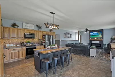 7865 Rose Hill Road, Roseville, OH 43777 - Photo 12