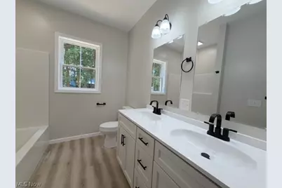 136 S Chestnut Street, Gnadenhutten, OH 44629 - Photo 20
