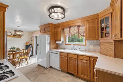 1461 Deermont Avenue SW, Massillon, OH 44647 - Photo 10