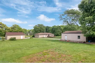 1461 Deermont Avenue SW, Massillon, OH 44647 - Photo 28