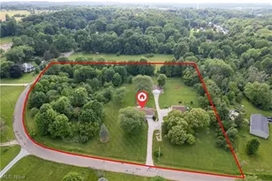 1461 Deermont Ave SW, Massillon, OH 44647 - Photo 2