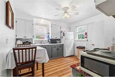 1612 Cherry Avenue NE, Canton, OH 44714 - Photo 8