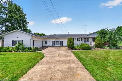 2115 Kenyon Avenue NW, Massillon, OH 44647 - Photo 1
