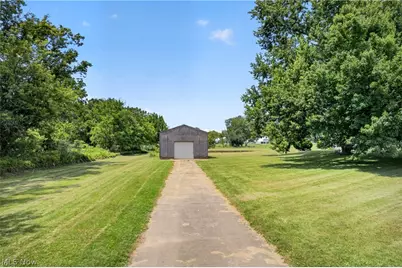 2115 Kenyon Avenue NW, Massillon, OH 44647 - Photo 28