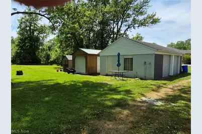 9614 Ravenna Road, Twinsburg, OH 44087 - Photo 16