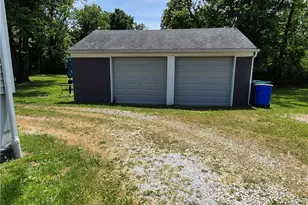 9614 Ravenna Rd, Twinsburg, OH 44087 - Photo 2