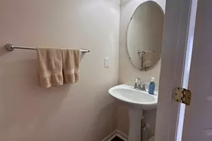 566 Colonial Dr, Painesville, OH 44077 - Photo 10