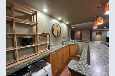 566 Colonial Drive, Painesville, OH 44077 - Photo 28