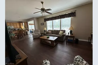 566 Colonial Drive, Painesville, OH 44077 - Photo 8