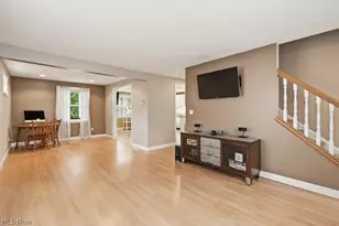 38235 Woodside Ave, Willoughby, OH 44094 - Photo 6