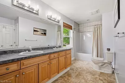 38235 Woodside Avenue, Willoughby, OH 44094 - Photo 20