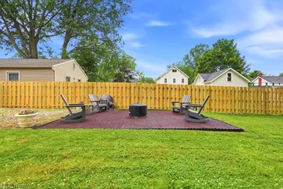 38235 Woodside Avenue, Willoughby, OH 44094 - Photo 4